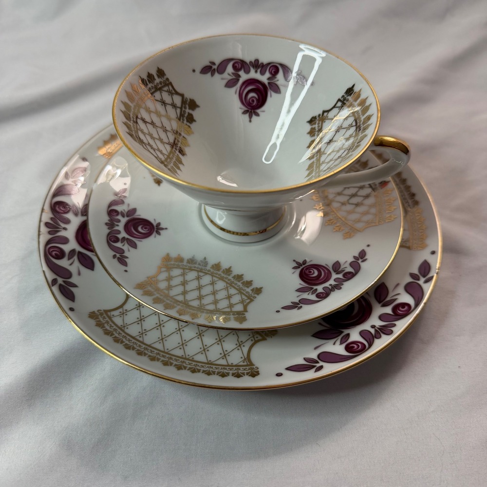 Winterling Roslau Bavaria Tea Cup Saucer Plate Trio Purple Rose Gold Gilt German